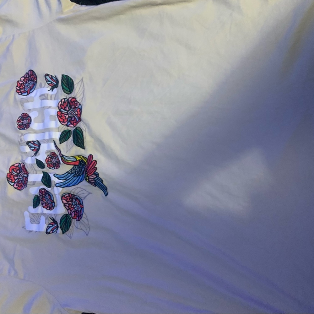 New never worn,good quality,fits good,amazing to wear